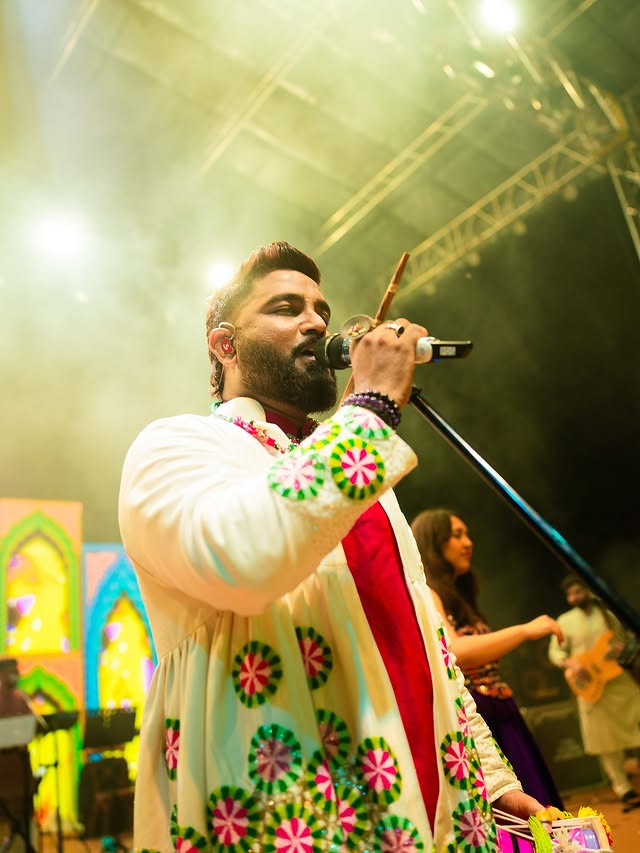 Bhumik Shah performing for Efesto Garba 2026